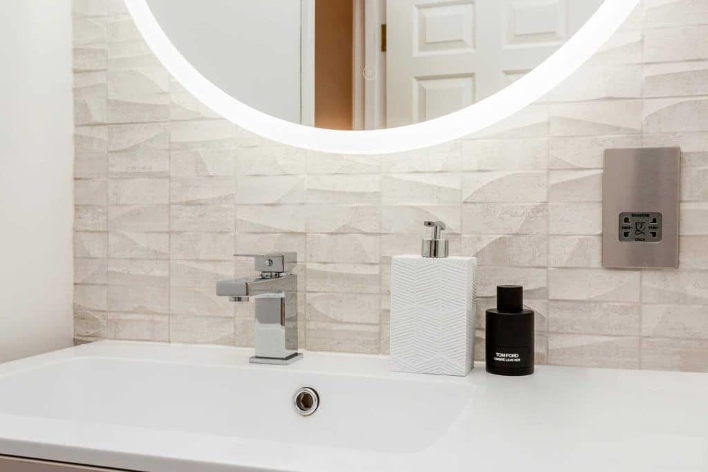 Backsplash-Wilbury-Road