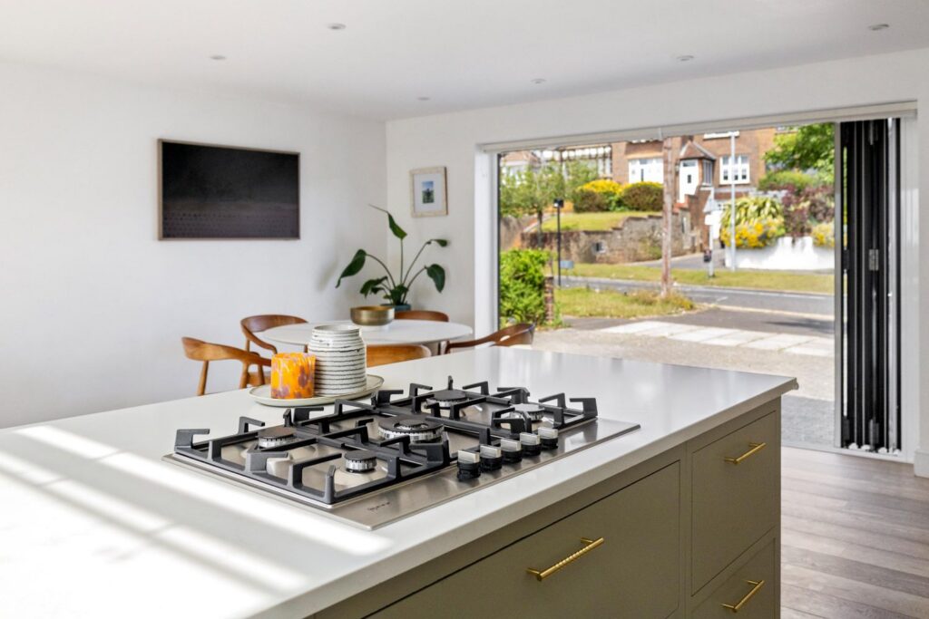 hove-park-house-renovation-interior-73