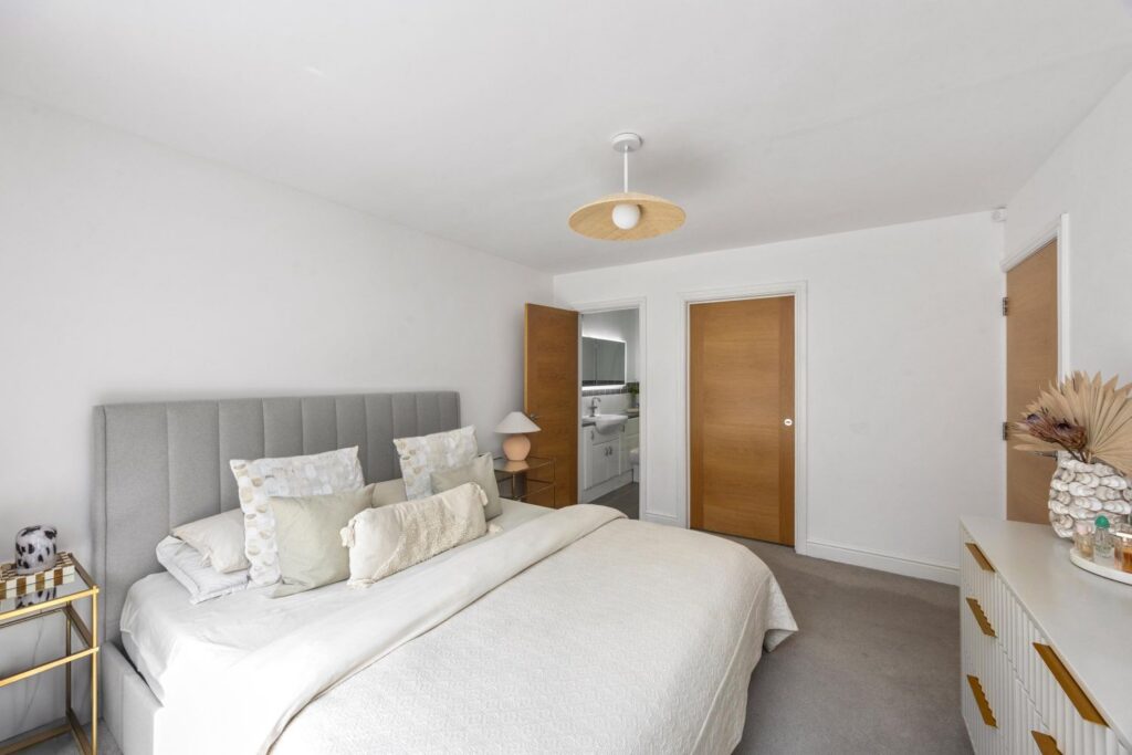 hove-park-house-renovation-interior-90